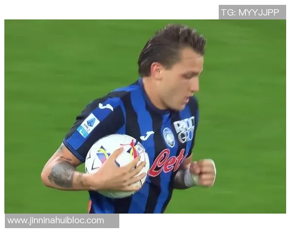 莱切主帅谈卡马达点球失误：高水平比赛中球门似乎变小了